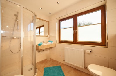 Neue Badezimmer